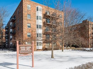 1503 Oak Ave APT 111, Evanston, IL 60201