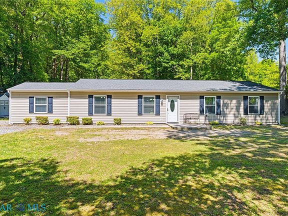 2nd image of 6571 Lake View Dr
