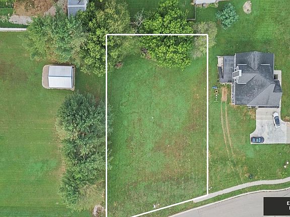 2nd image of 4344 S Windmill Ln