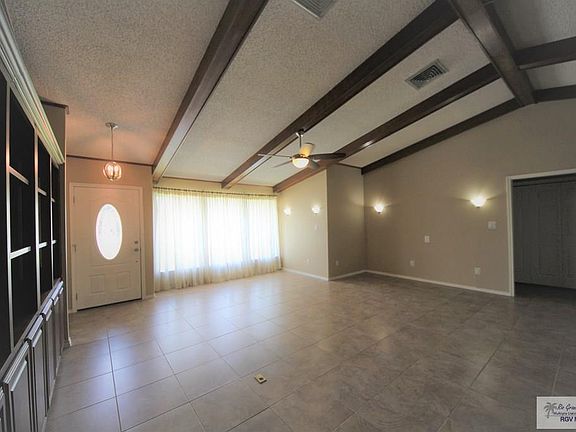 5th image of 5109 La Vista Cir