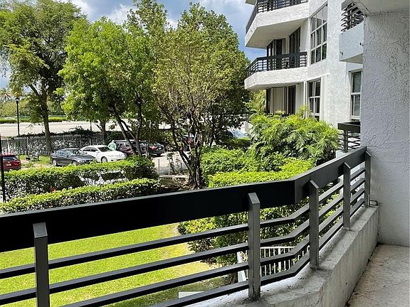 2nd image of 3400 NE 192nd St APT 206