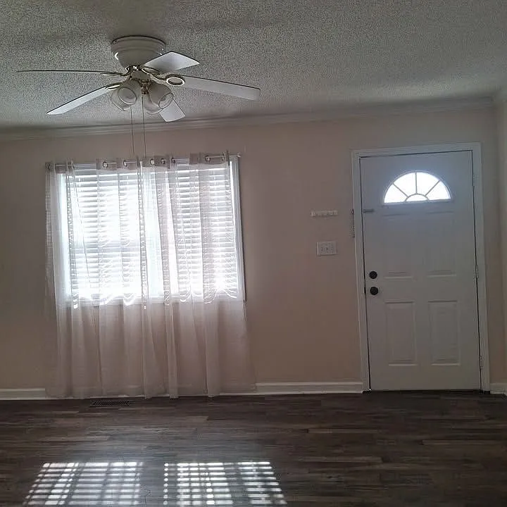 6108 Bertha Dr #2