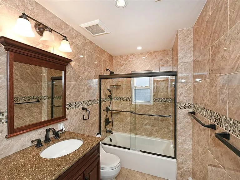 96 Phipps Ln — Photo 8
