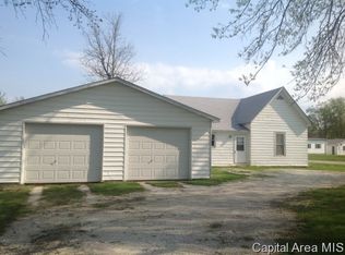 606 Pearl St, Murrayville, IL 62668