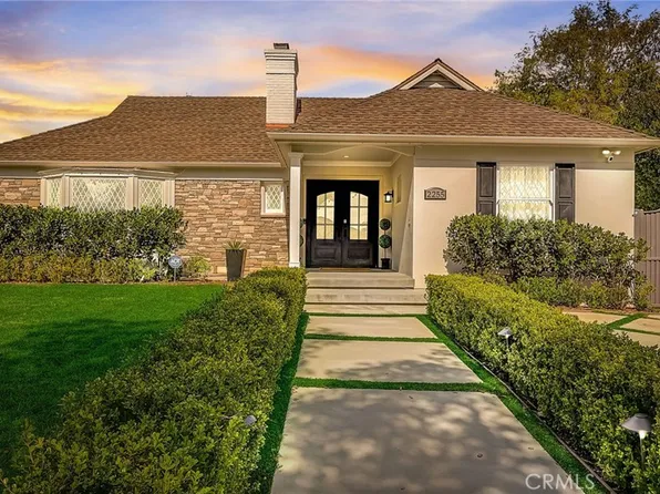 2255 Las Lunas St, Pasadena, CA 91107