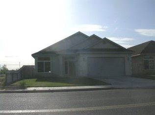 2035 Beachwood Dr, Merced, CA 95348