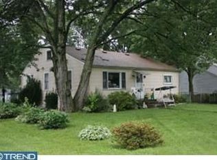 512 Norwood Ave, Warminster, PA 18974