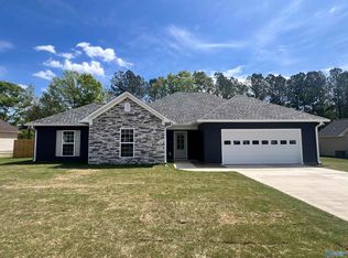 314 Asher Dr, Rainbow City, AL 35906