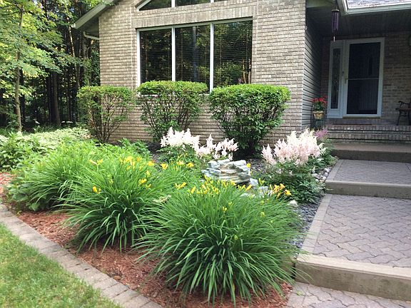 5th image of 9802 Woodland Dr