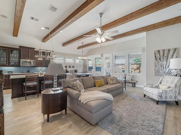 2019 Wild Peregrine Cir — Photo 11