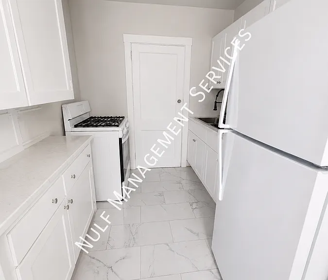 5862 Forbes Ave #22 — Photo 2