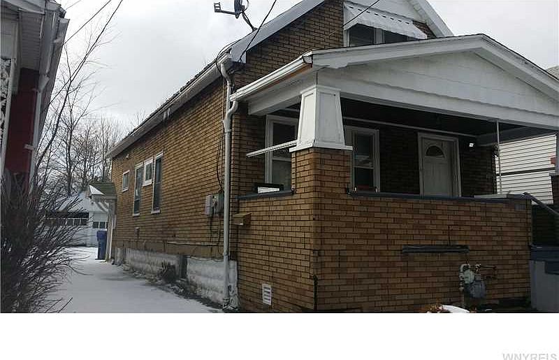 1st image of 124 Zelmer St