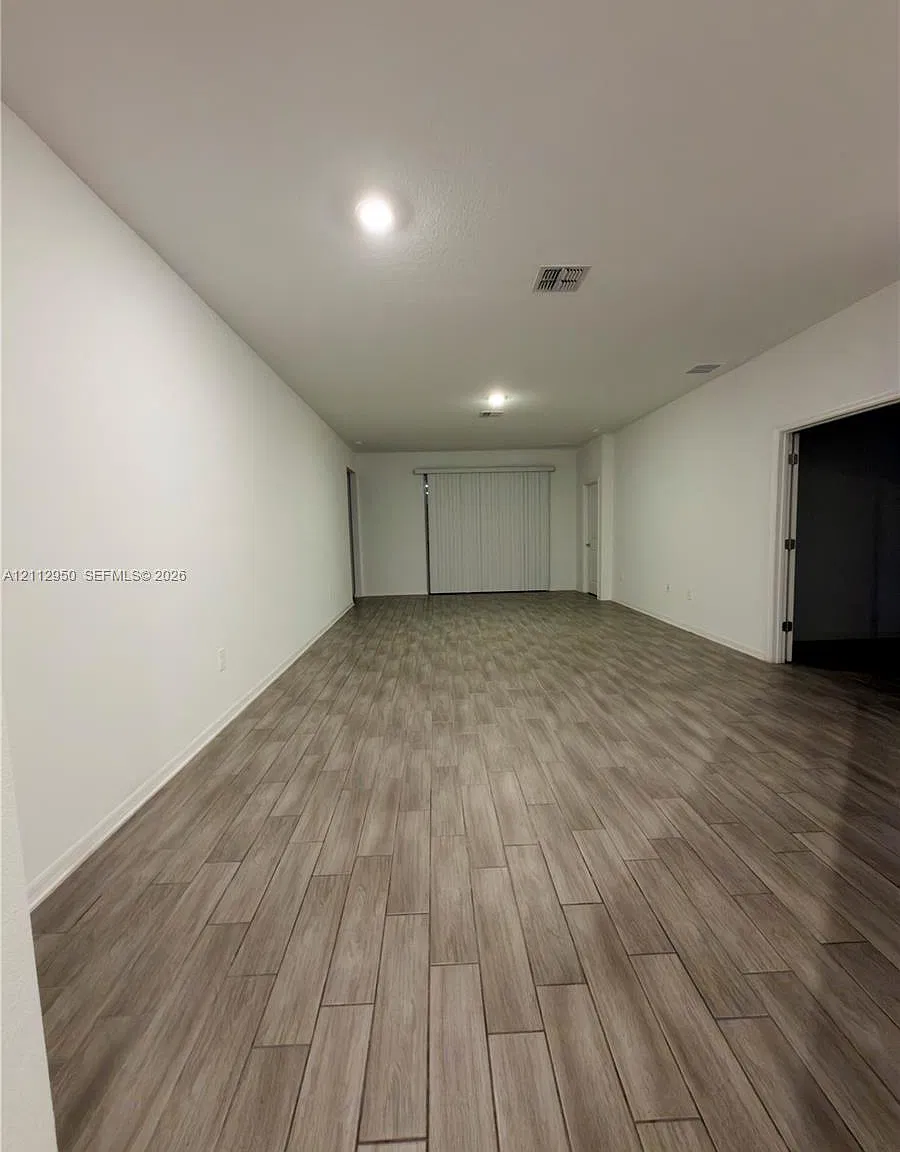 4 bed, 3.0 bath, $2,600 — Photo 4