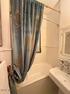 99 S Raymond Ave #206 — Photo 14