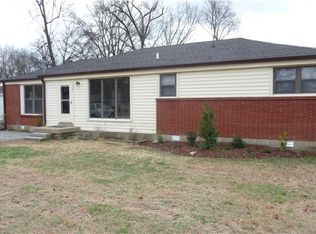 906 McMahan Ave, Nashville, TN 37216