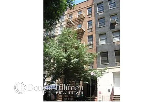 Rented by Douglas Elliman | media 6