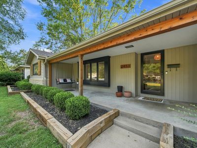 2453 S Luster Avenue, Springfield, MO, 65804