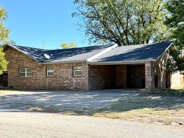 1244 Walnut St, Colorado City, TX 79512