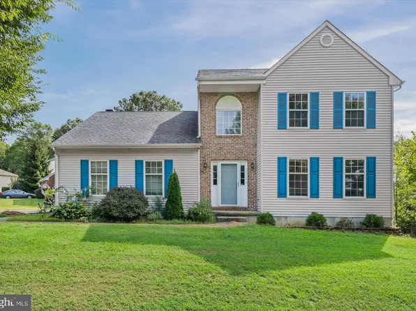 101 Shrewsbury Dr, Wilmington, DE 19810