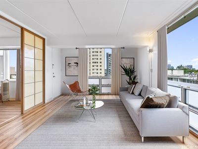 1629 Wilder Ave APT 501, Honolulu, HI, 96822