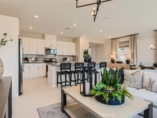 30039 Sunset Pier Dr, Menifee, CA 92584