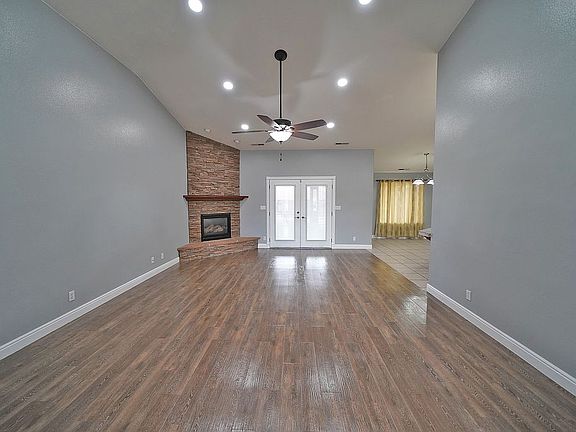 5th image of 3444 S Desert Hills Dr