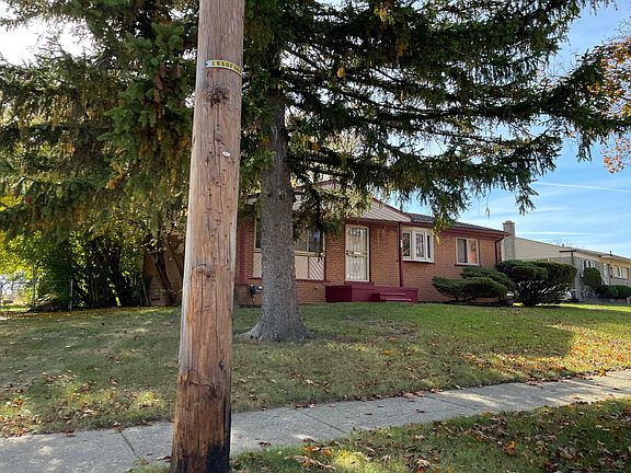 3rd image of 673 Linda Vista Dr
