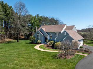 4 Sugar Hollow Ln, West Simsbury, CT 06092