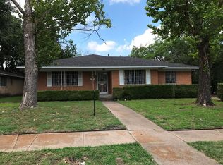 2106 Riverway Dr, Dallas, TX 75227