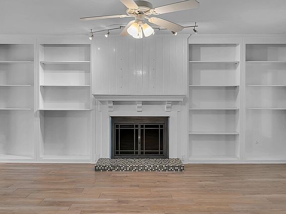 5th image of 56 Sugar Creek Pl