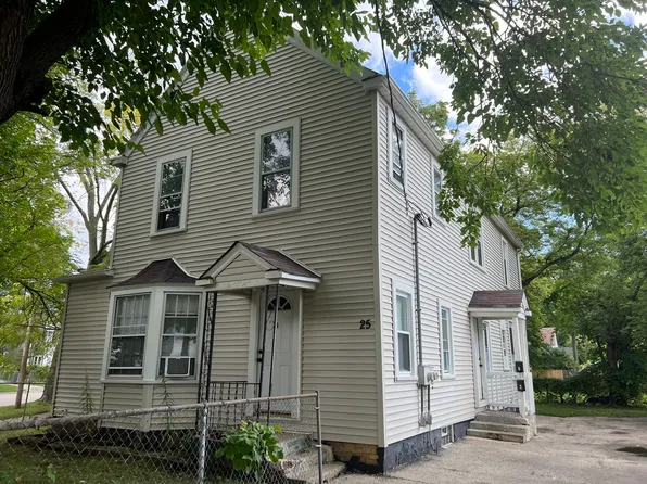 25 S Saint James St, Waukegan, IL 60085