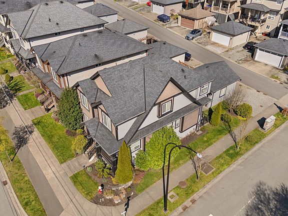 3rd image of 10310 240th St