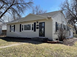 5620 College Ave, Des Moines, IA 50310