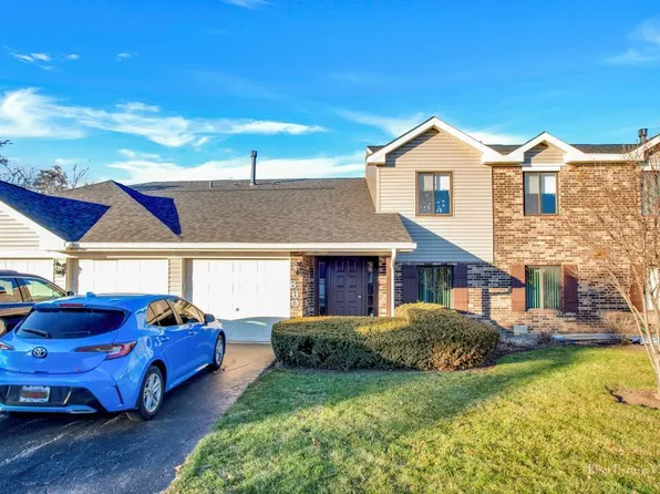 860 Cross Creek Dr #Bb1, Roselle, IL 60172