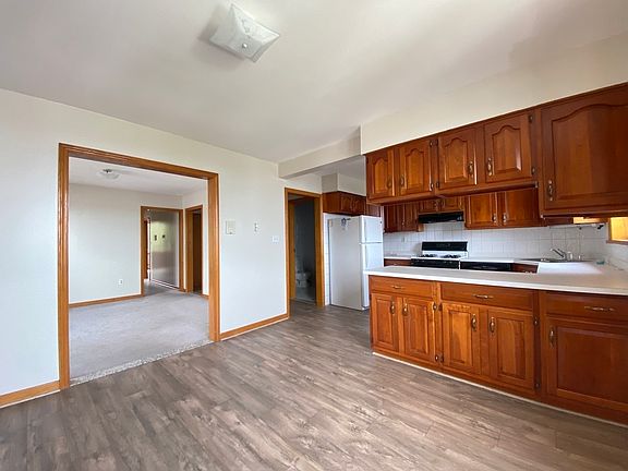 4th image of 32-05 21st Ave #3F
