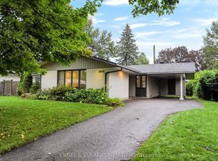 2995 Cowan Cres, Ottawa, ON K1V8K9