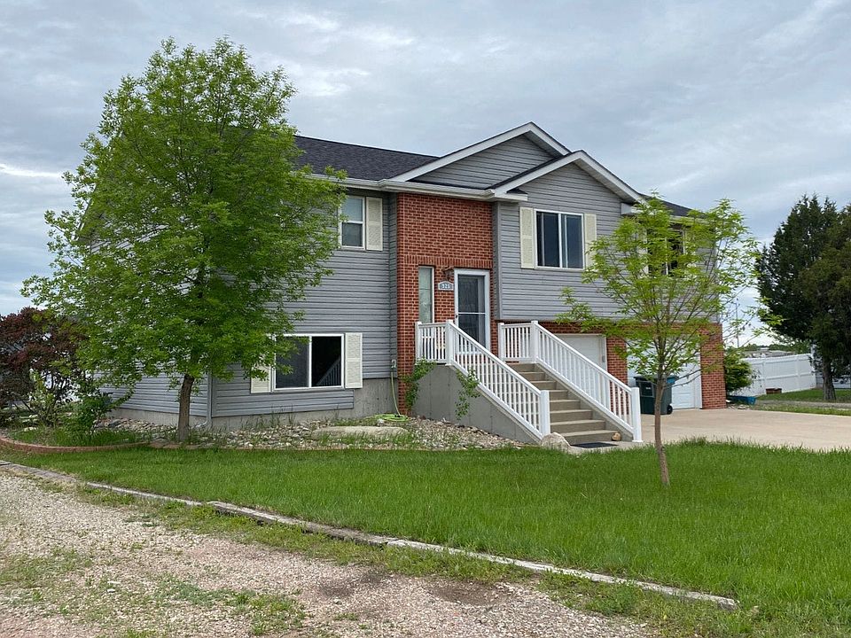 925 Cherry Ln, Gillette, WY 82716 Zillow