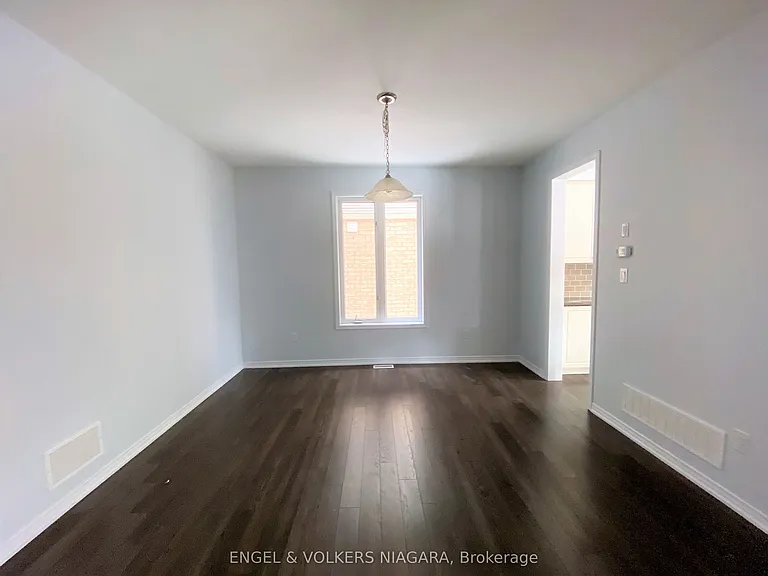 8576 Sweet Chestnut Dr — Photo 8