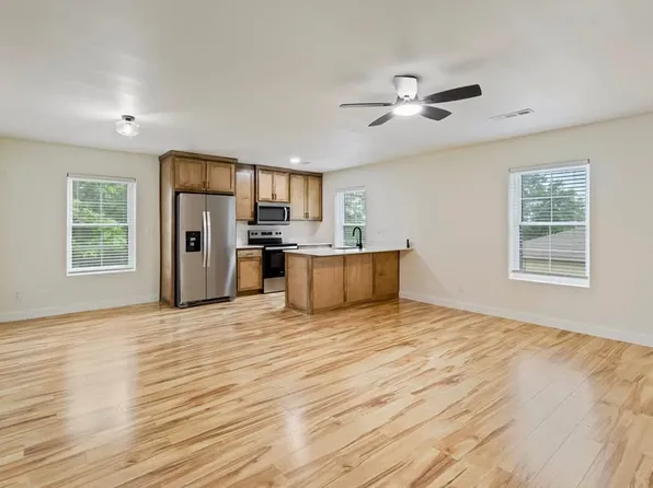 434 S Old Wire Rd APT C, Washburn, MO 65772