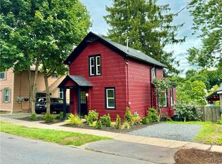 104 Osborne St, Auburn, NY 13021