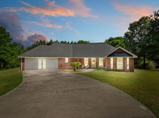 212 Section Line Rd, Leesville, LA 71446