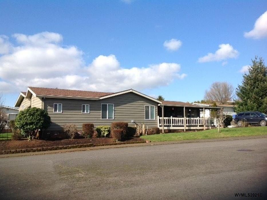 1st image of 2120 Robins Ln SE Unit 23