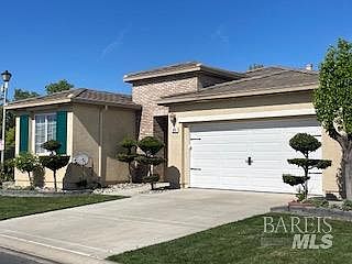 2nd image of 824 Brookside Lane