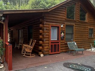 230 Laurelwood Cir, Murphy, NC 28906