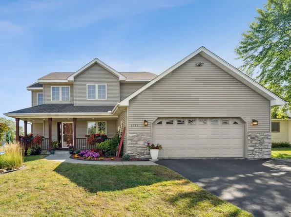 1786 Rodao Dr, River Falls, WI 54022