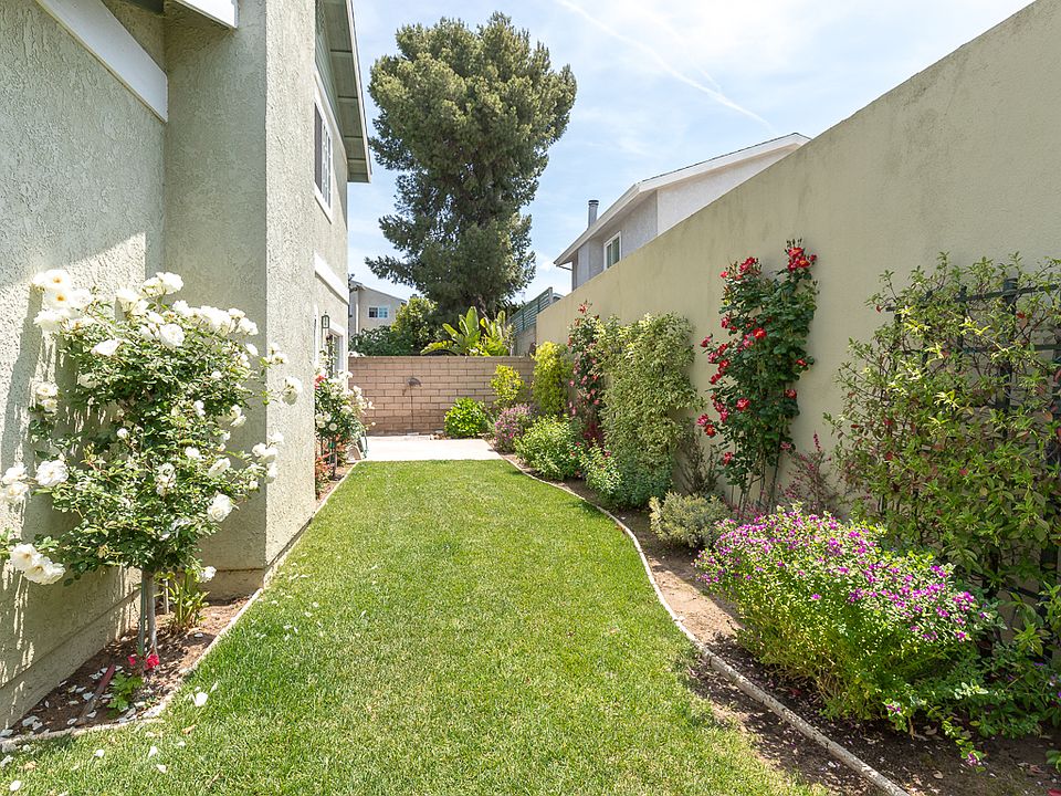 2nd image of 2304 Clark Ln #A