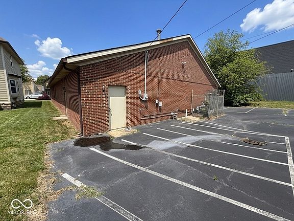 2nd image of 2431 Central Ave