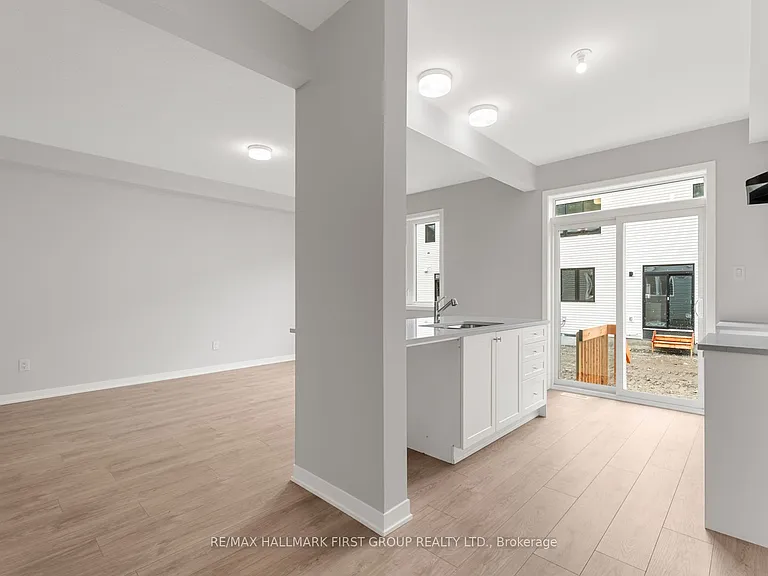 519 Brigatine Ave — Photo 8