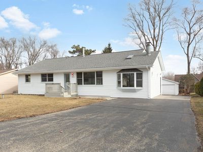 39525 N Highview Dr, Antioch, IL, 60002