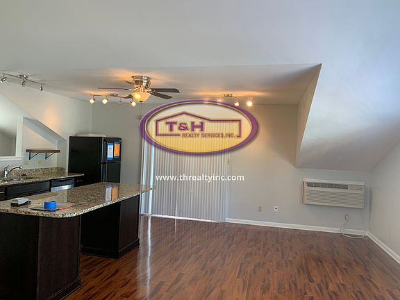 5th image of 1 N College Ave #2030